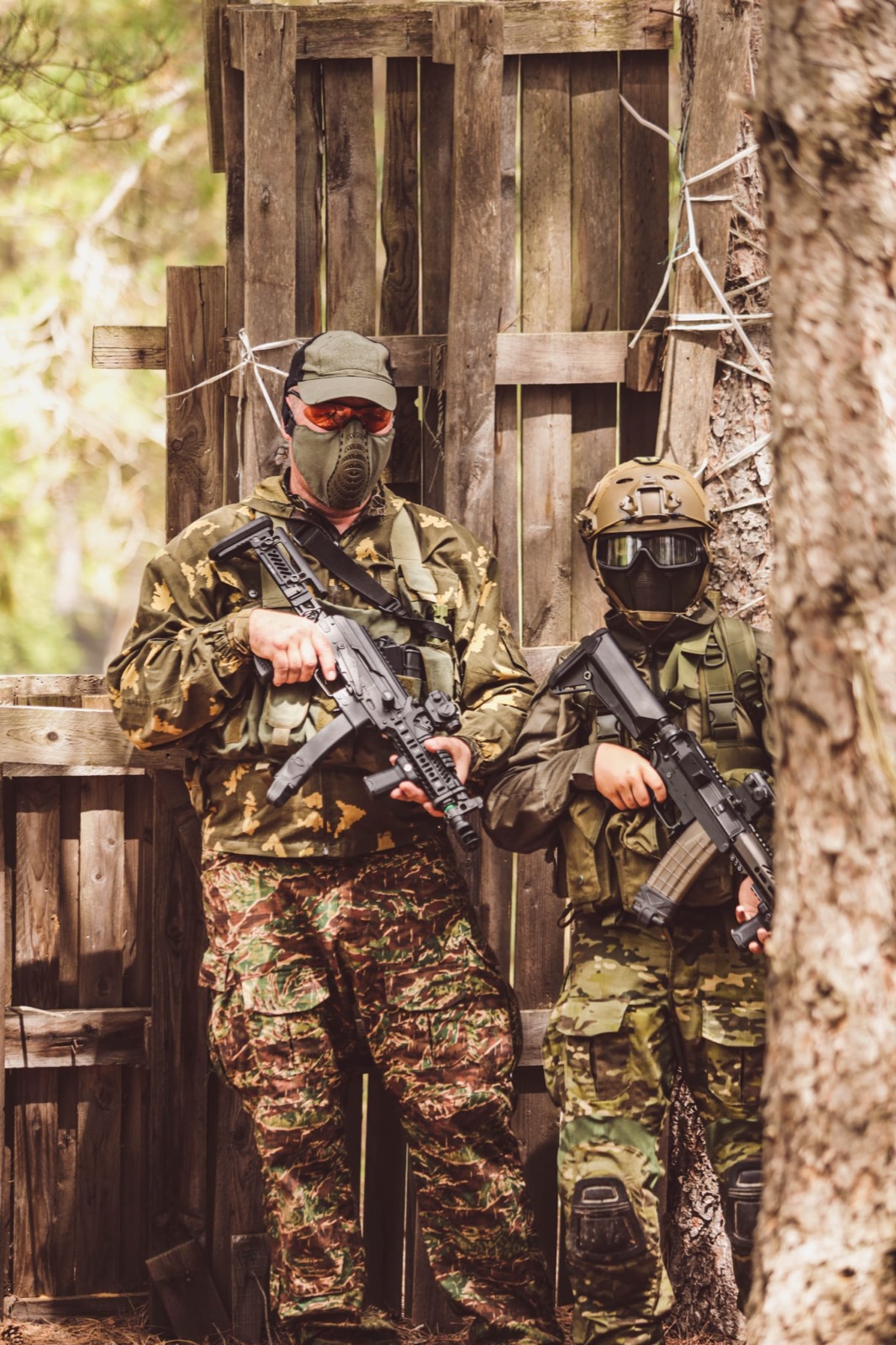 Kültéri airsoft játék a West Gate terepén