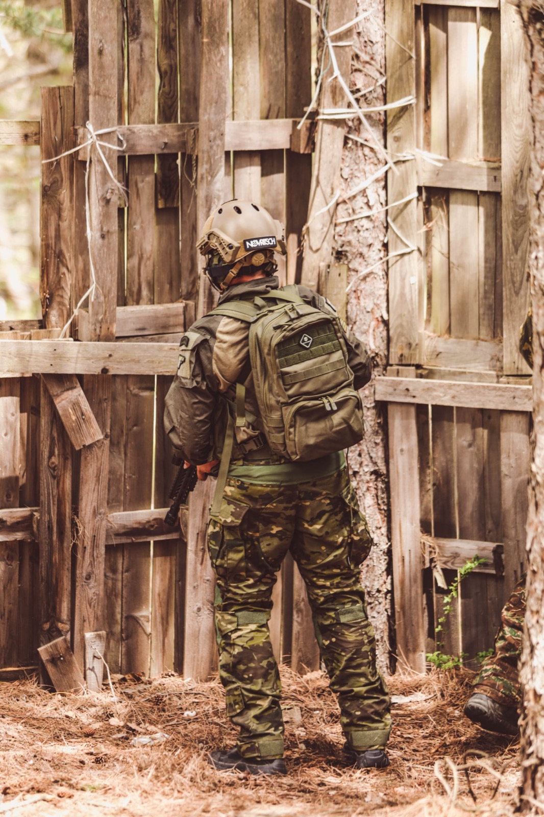 Kültéri airsoft játék a West Gate terepén