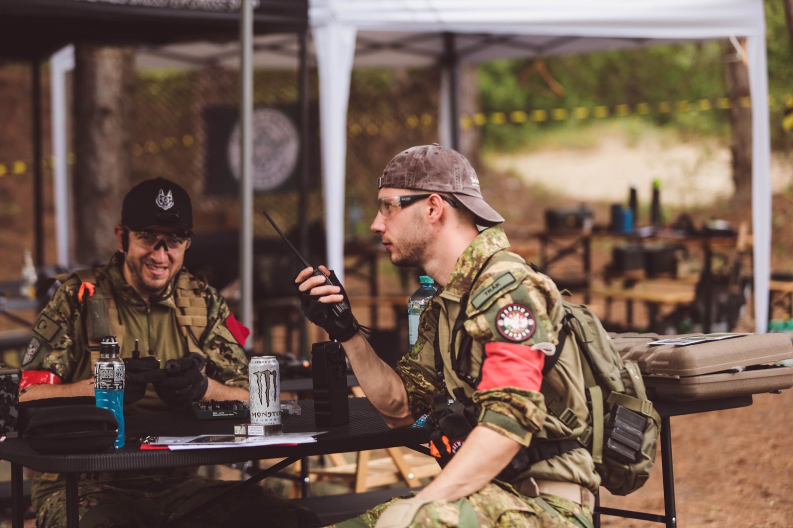 Kültéri airsoft játék a West Gate terepén
